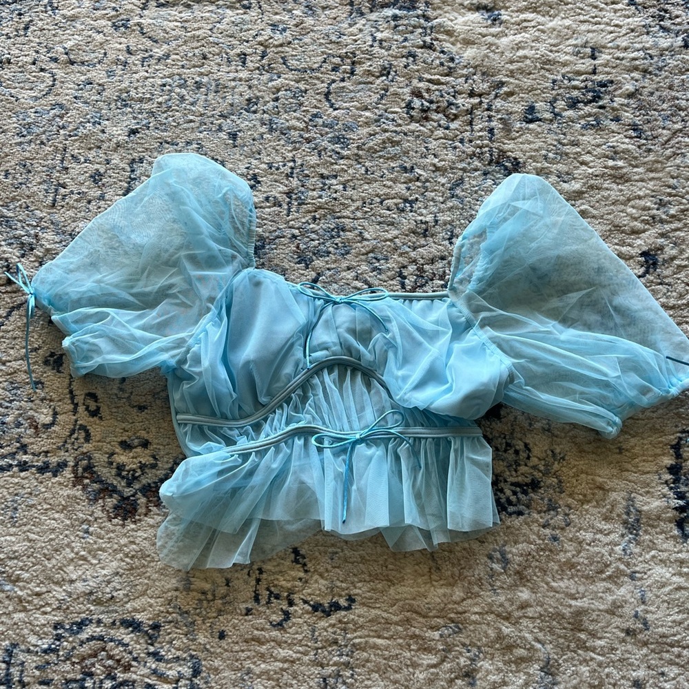 NWOT sheet blue top